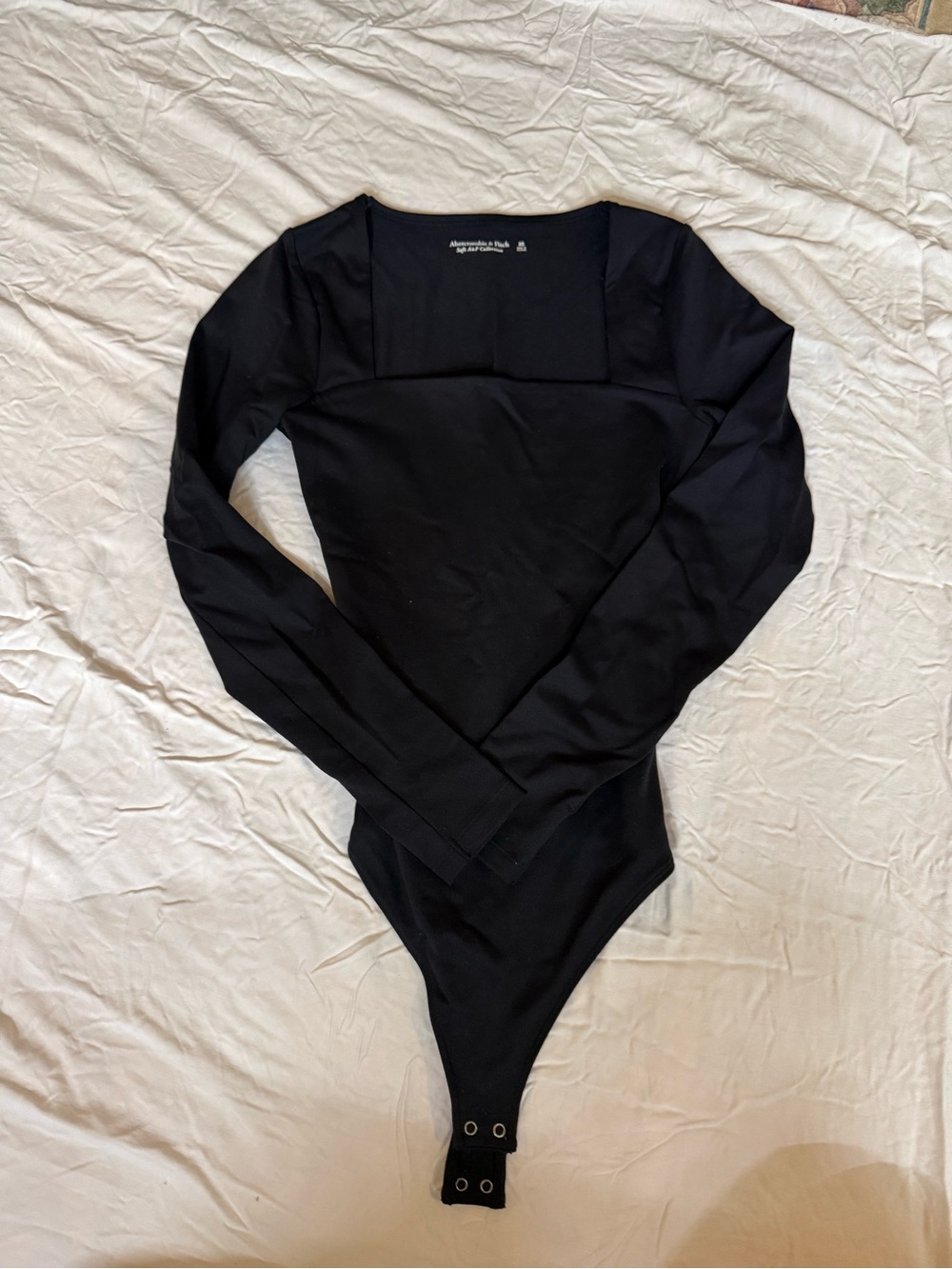 Abercrombie & Fitch Black Long-Sleeve Square Neck Bodysuit